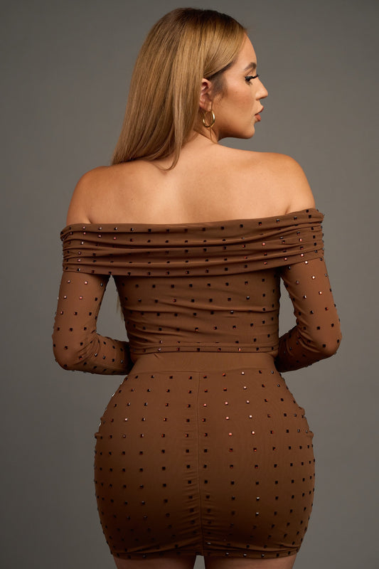 HOTFIXS MESH OFF SHOULDER TOP & SKIRT SET