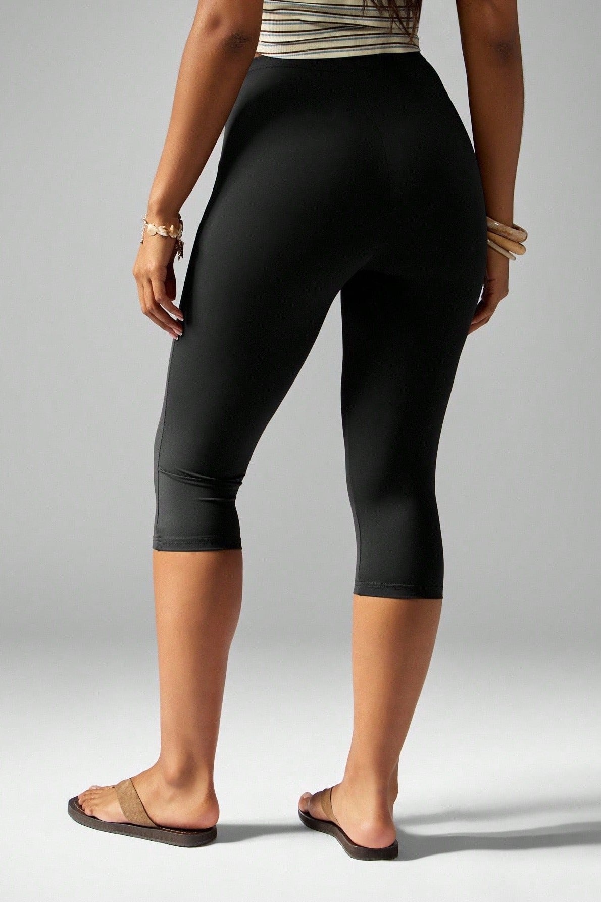 High Waist Capri Leggings